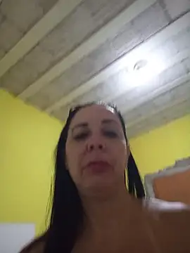 Regina475 - pussy full of cum