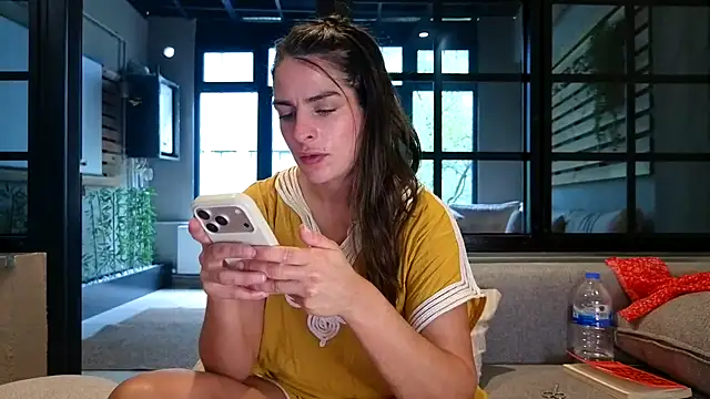 Camii2244 - tease you with my ass and ride the pillo