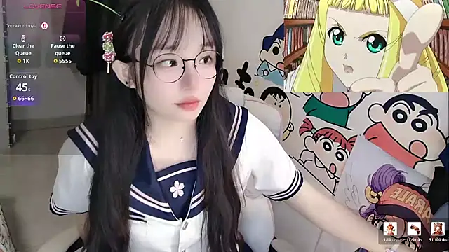 Angela-AMY - 别轻易上我的心，里面可是住的你哦 脱一件吧