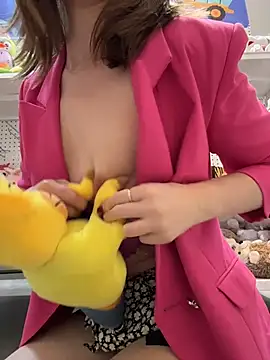 Dina_Tease - SLAP ASS in CAFE next GUARD