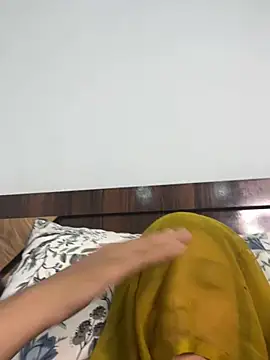 Miss_kanika76 - Buy new leptop