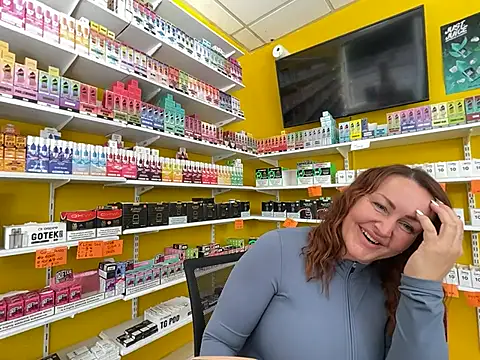 RebelVixenX - Customer to oil my arse