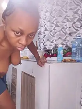 Prettybrowny - Let's cum