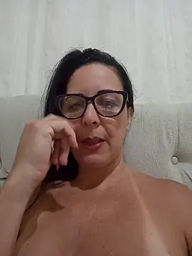 Regina475 - pussy full of cum