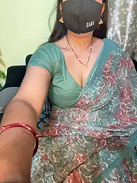 Queen-isha - Ass oil show
