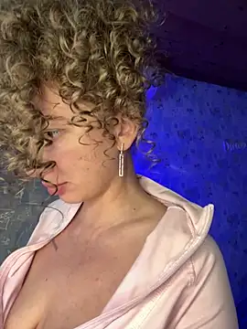 AlexaVee_ - FINGER PUSSY+HOT PIC