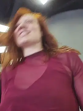 Exhibitionsplit - MAKE me CUM RUNNING ♤SQUIRT