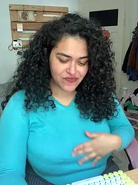 Curvydesifromgermany - Oil on tits