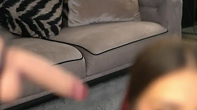 Lexira1n - Make my legs tremble in pleasure