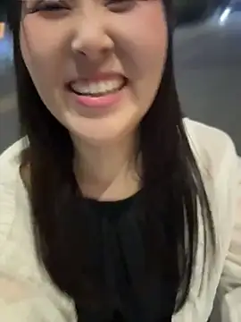 Doreennn - 现场脱掉吊带裙