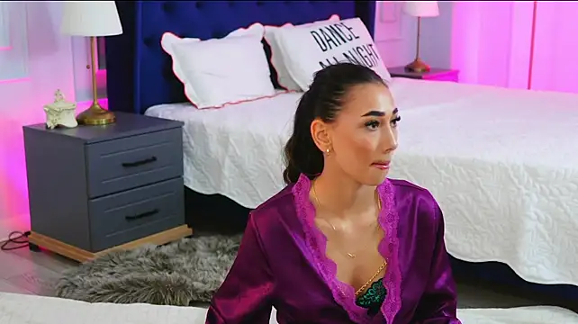 JessieePink - 🎬 Let's build the show together ✨