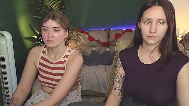 HotCaramellsTV - MASSAGE TITS +:gift:4LT
