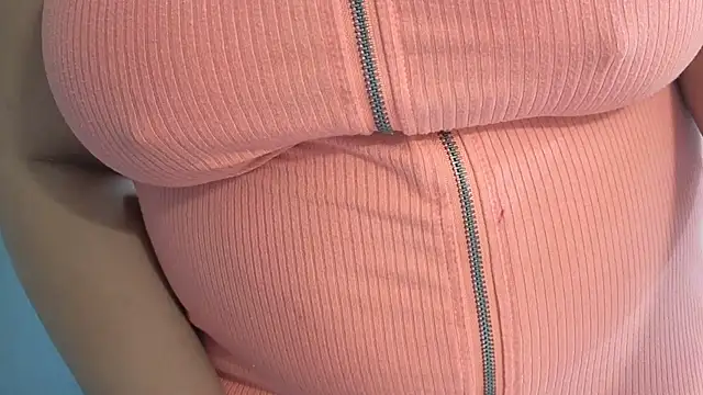 Beurettearabe - je me caresse la chatte