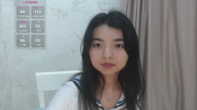 Shy_Kira - show tongue