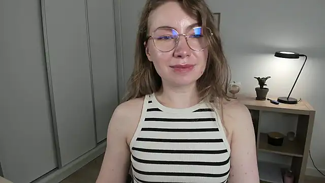 Mia_Tasty - worship your misstres