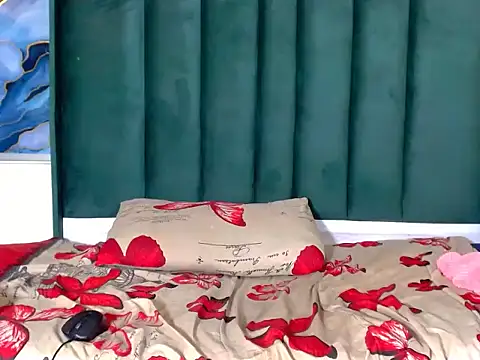 SweetSavage18 - 🔥Make this juicy ass clap🔥🍑