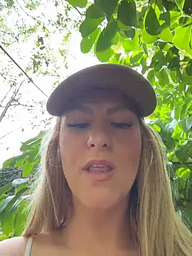 CharleighBaker - 3 min control & topless driving