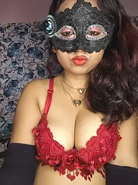 _DesigirlRoshni - Put ice in pussy and lick it 😋 🧊