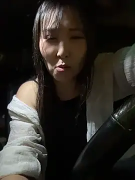 Doreennn - 现场脱掉吊带裙