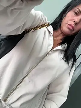 KimKelly13 - Fingers 3 in my pussy +video
