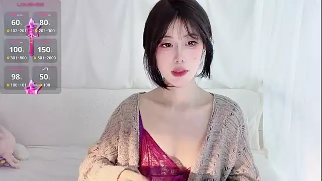 Hello77-234 - 黑牛链接5min+乳夹3min
