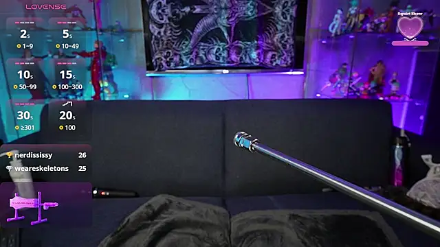 Missa_motato - fingers in my pussy+ plug