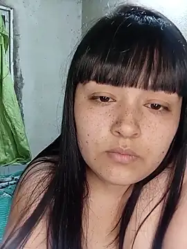 Luu_199 - Muestro las tetas