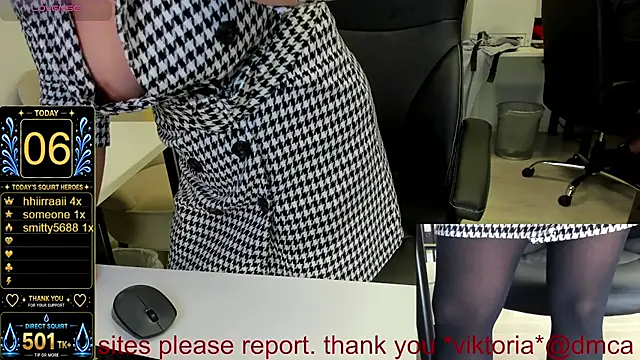 Squirt_milf_viktoria - SQUIRT ON HIS PANTS AND TAKE IT OFF