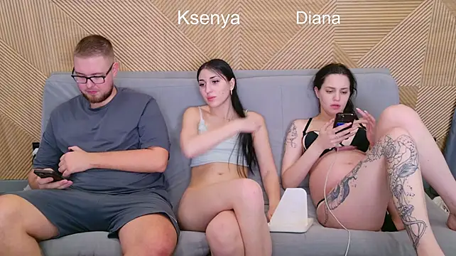 Ksenny - threesome sex + creampie