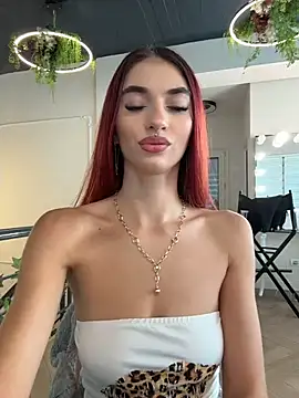 VixenRosse - Teasing the wet spot 😈