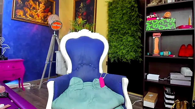 Nicolepalmer - naked cum,and squirt a lot