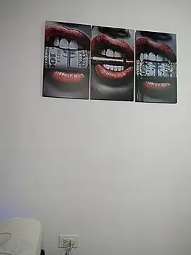 DownsonMia - Blowjob more saliva