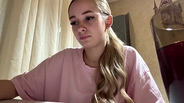 MarkitaHersch - Blow you a kiss