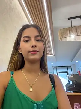 Valeria-escobar - FUCK ME BEHIND A HIDDEN COUCH💦🔥