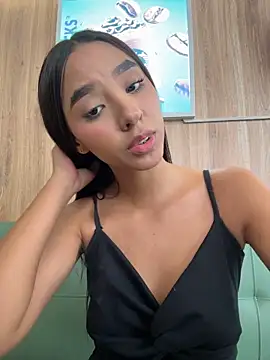 Sofi-jimenez - FUCK ME WITH DILDO UNDERTABLE + CUM🔥