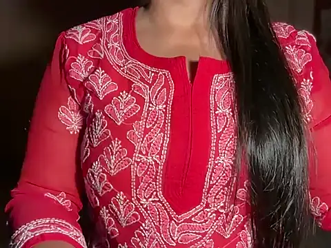 Simran_147 - Oil on Ass😍😍