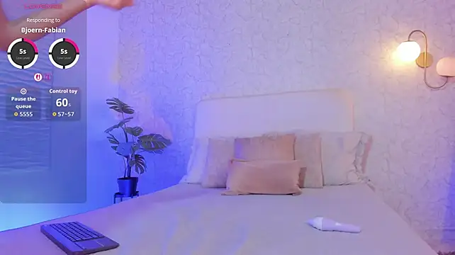 Alanarouge - Get me naked 😈