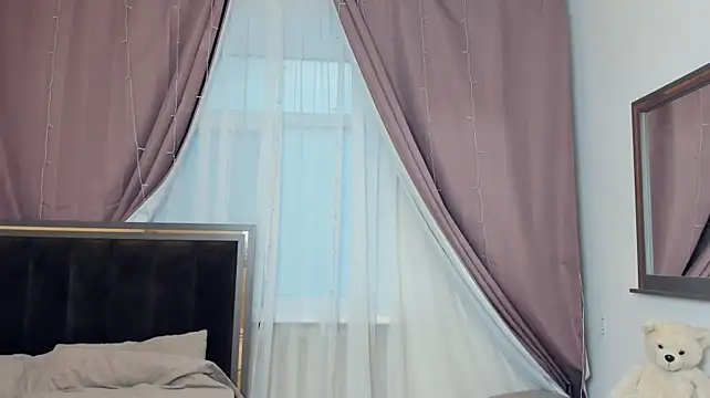 NedraLober - Lift up my TOP n squezee my boobies