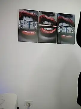 DownsonMia - Blowjob more saliva