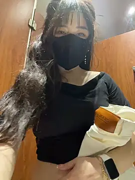 Xiao-mo520 - 美导老师下班兼，咖啡厅偷玩小刺激，超敏感体质容易失控，完成目标指定脱一件5分钟