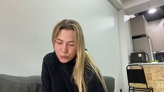 Alyrasun - slap + spit on the boobs