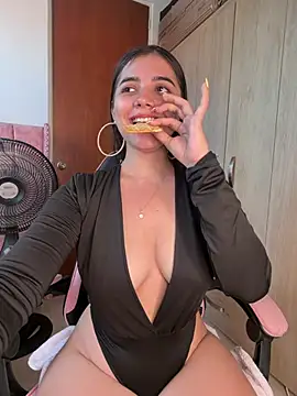 Estrella22 - chuparme las tetas