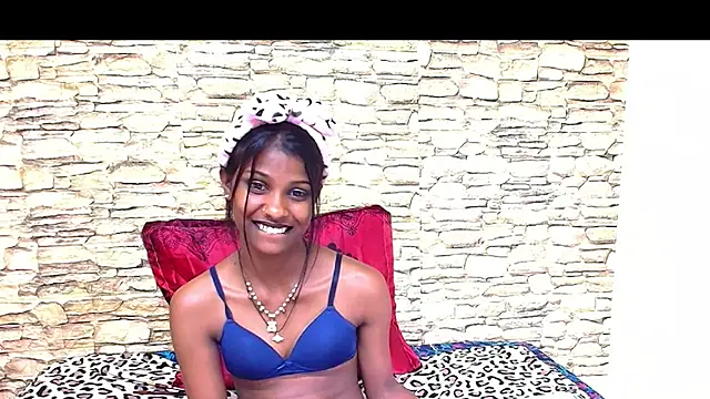 IndianSilkySpice - ```TARGET DAY``` 2 DAYS LEFT LOVE SOPHIA