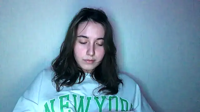 AlizaTewes - 💘flash tits