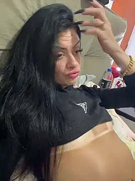 Belababyy - Peladinha se masturbando