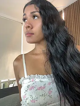 Samantha_gyatt - SHOW YOUR TITS AND GET MILK