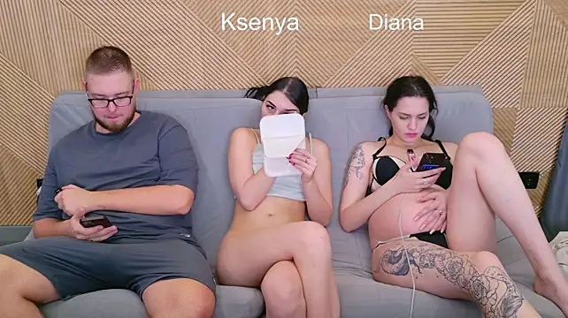 Ksenny - threesome sex + creampie