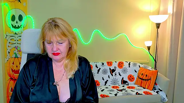 EmmaEllison - types to me if you love me❤️