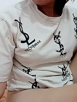Vina_venus - Chơi với núm vú
