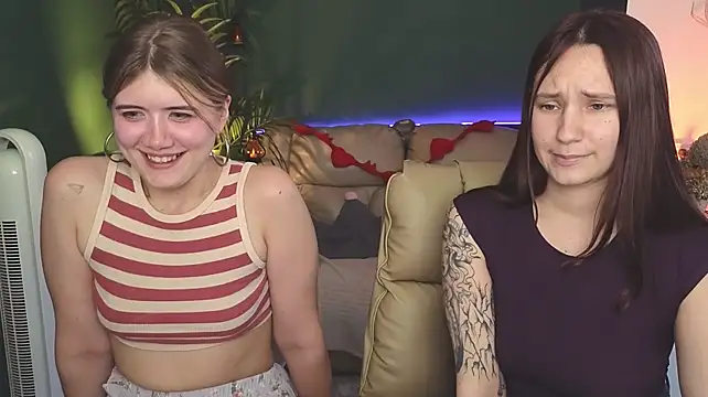 HotCaramellsTV - MASSAGE TITS +:gift:4LT